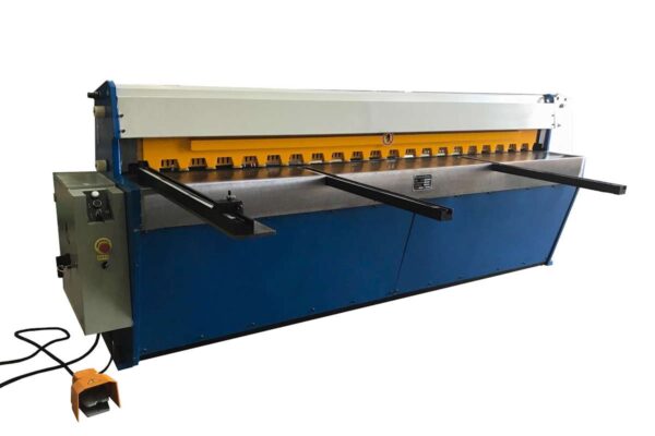 Hydraulic vs Mechanical Guillotine Machines: Which One Fits Your Needs? CNC guillotine