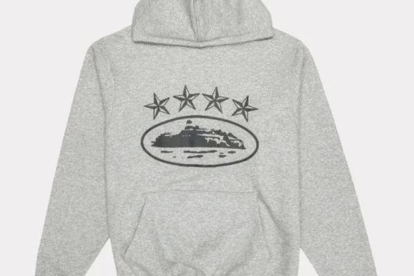 Streetwear Culture and the Rise of a New Wave Corteiz-4Starz-Alcatraz-Hoodie-G