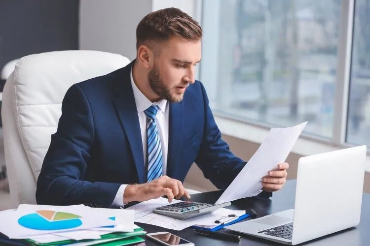 Top Tax Tips for UK Influencers: How an Accountant Can Maximise Your Earnings