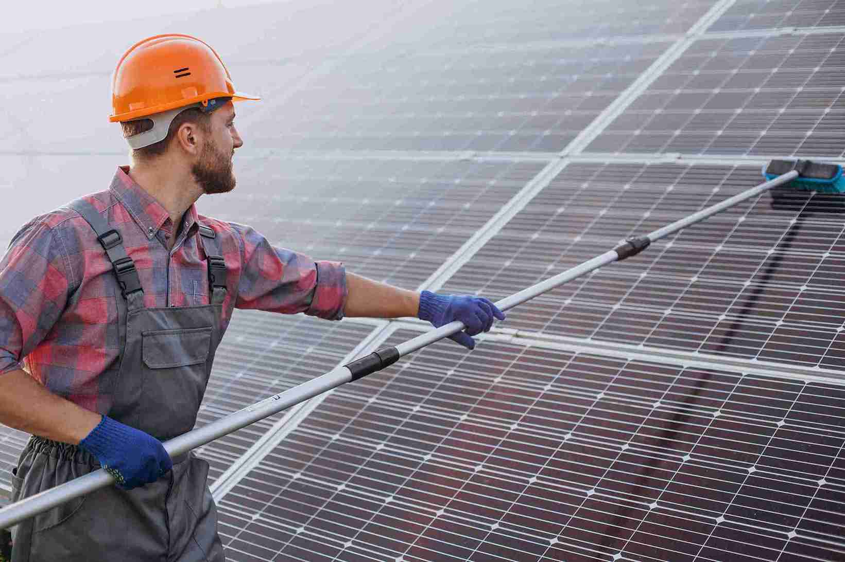 Efficient Solar Panel Cleaning in Lahore