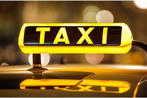 Mississauga airport taxi booking