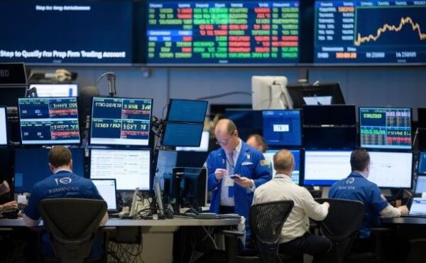 Gold Futures Trading vs Currency Futures: Key Differences in Value and Contract Size