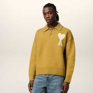 “Pull AMI Paris: A Perfect Balance of Sophistication and Simplicity” pull ami paris