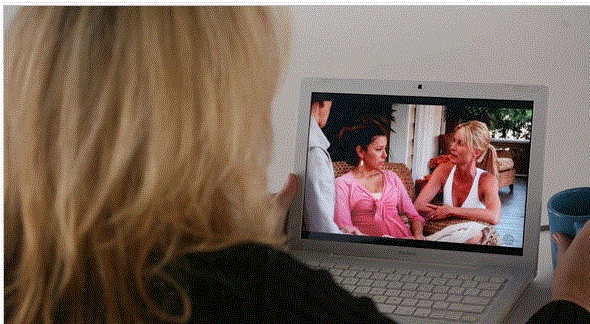 Americans streaming on smart TV using IPTV and ifvod tv services