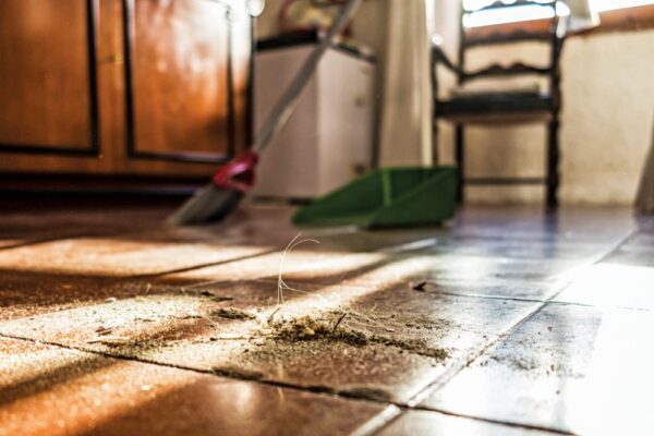 Keep Dust Away Longer: Smart Cleaning Habits & Proven Prevention Tips